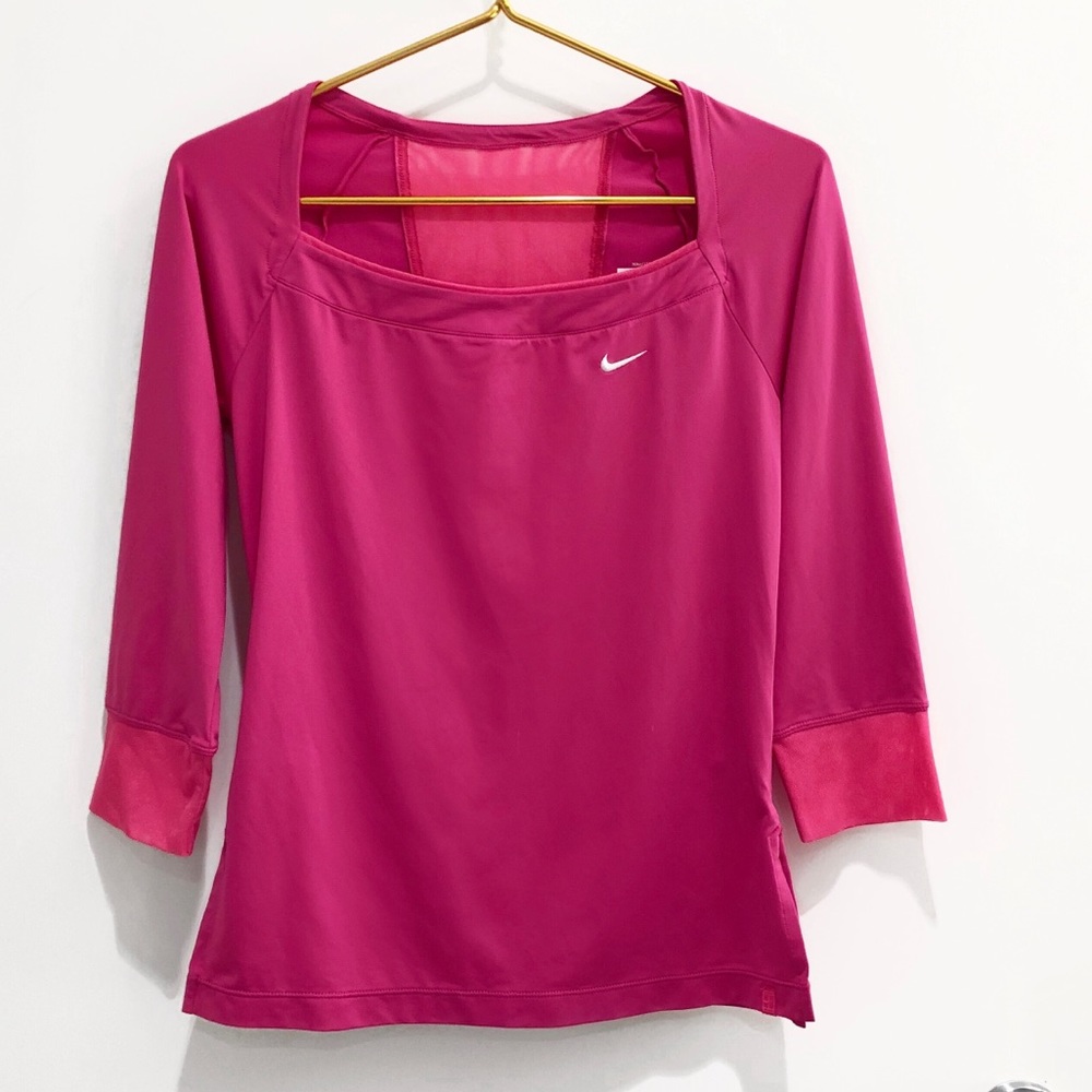 Like New Nike Dri-Fit Hot Pink Quarter Length Top!